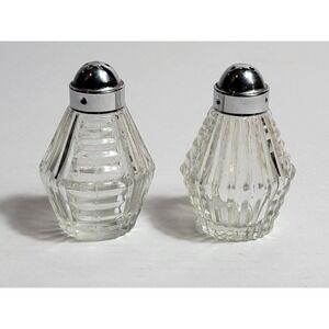 Vintage Anchor Hocking Salt & Pepper Shakers Diamond Shaped Ribbed Glass Set